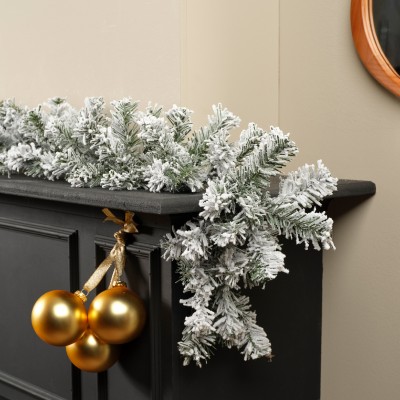 Imperial garland snowy indoor green/white 